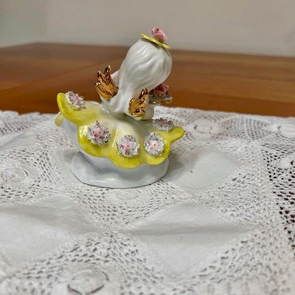 Vintage Lefton China Figurine, Lefton SATURDAYS CHILD DOLL, Birthday Doll Gift - Picture 8 of 10